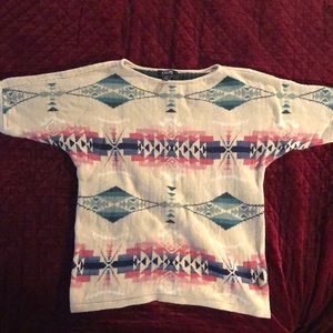 Short sleeve sweater